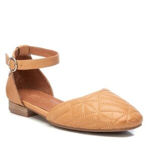 Camela Elegant Tan Quilted Women's Flats with Strap